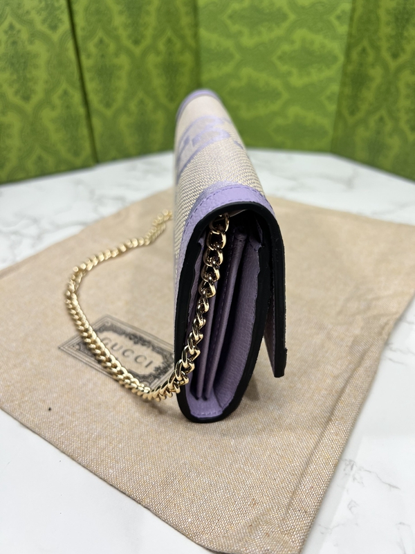 グッチ財布コピー内部構造